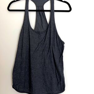 Lululemon 105 singlet tank charcoal sz 4